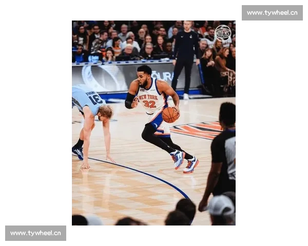 篮球直播最新版上线，高清流畅观看全赛事精彩瞬间体验